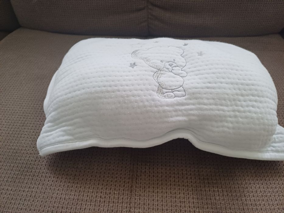 Fisher price Водна постелка, възглавници за бебе и бременни, корито,