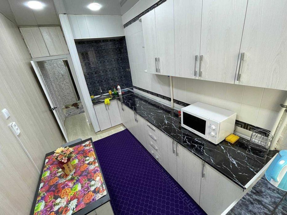 Парк Анхор ропарасида 3 хона зур жойда уй сотилади