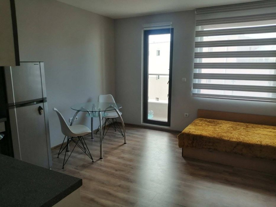 Дава се под наем Едностаен апартамент в Шумен, в.з. Смесе - 45 кв.м за 331.5 € - Снимка #1