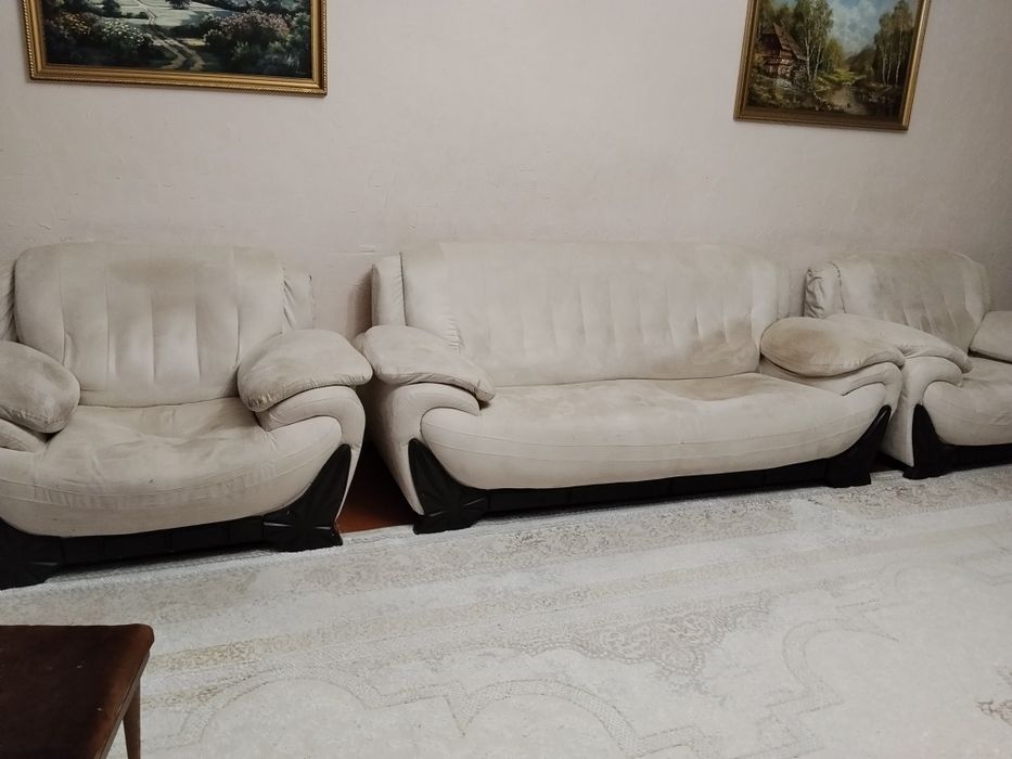 Гостиный кресло диван