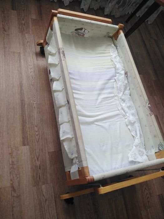 продам детскую кровать люлька