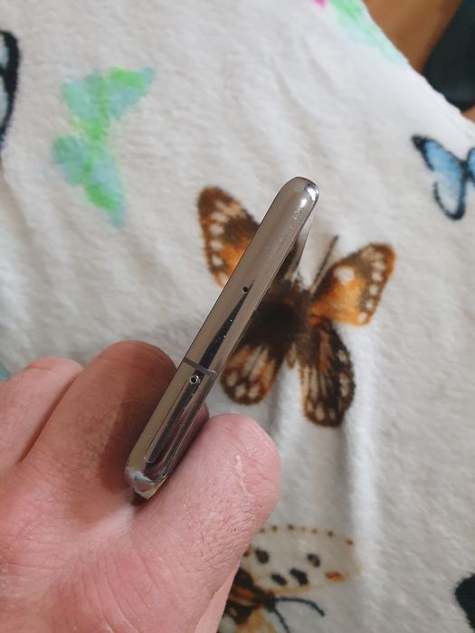 Samsung s10 + plus crapat  , fisurat...