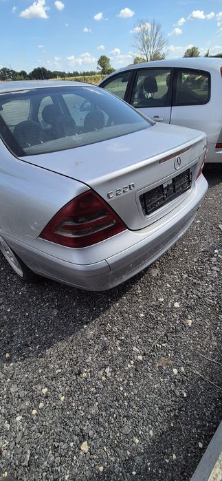 Мерцедес W203 2.2 cdi 143 hp