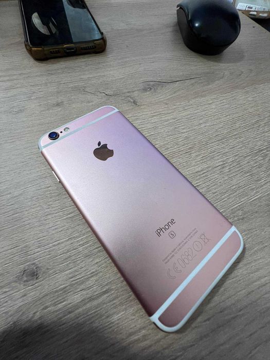 iPhone 6S 32 GB – Работещ, Запазен