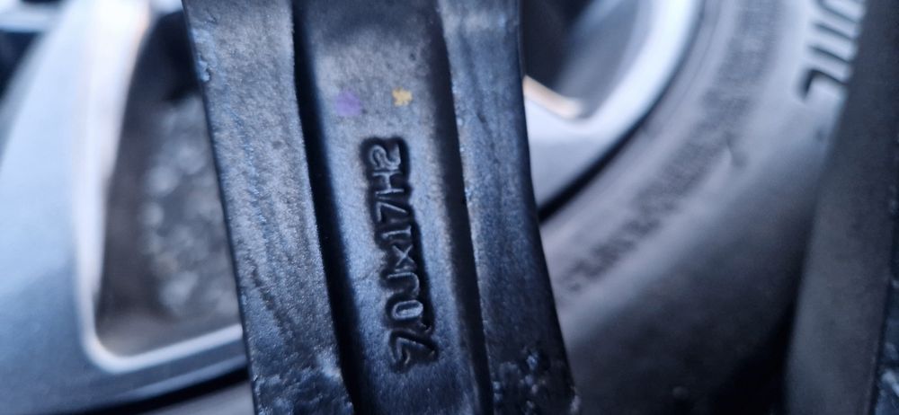 Джанти с гуми 215/55/17