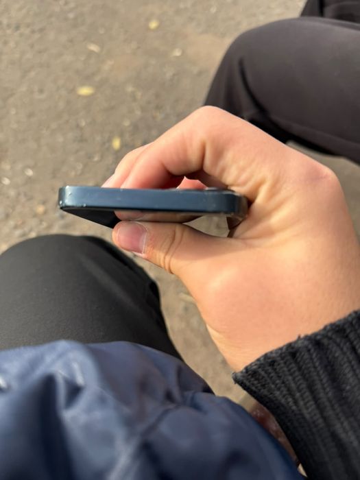 iPhone 13 80%.
