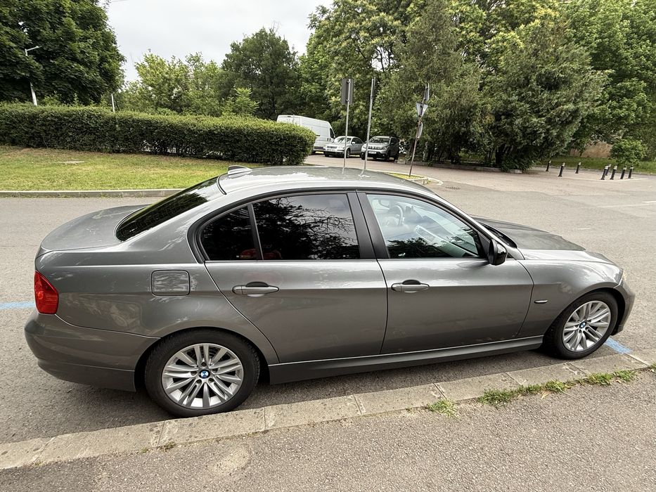 BMW 3 Series 2011 — imagine 3