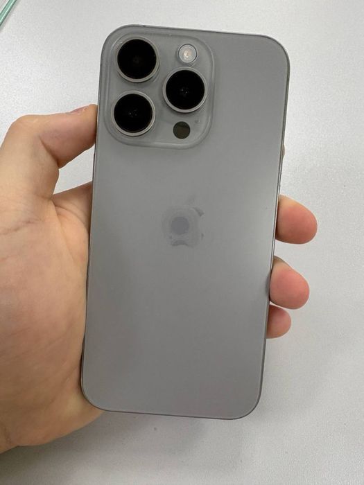 Iphone 15 pro продам