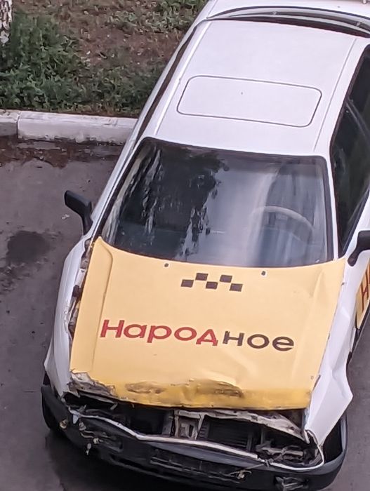 Продам Ауди 80 , аварийная