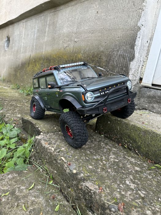 Absima Bronx 1/8 crawler
