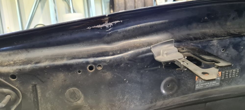 Capota cu defect Mercedes GLC W253 2016 defect reparabil