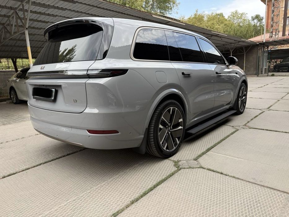 Lixiang Li9 ultra 2025 рестайлинг