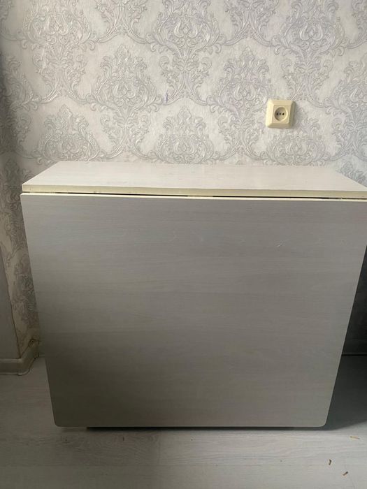 Книжка стол срочно