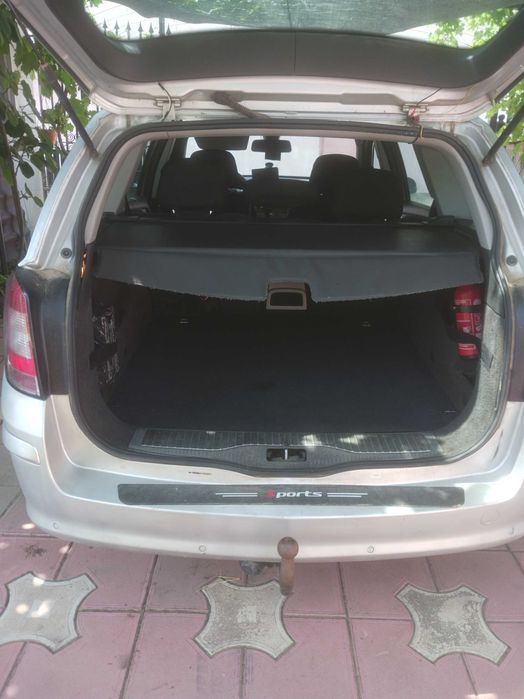 Vand Opel ASTRA H 2008