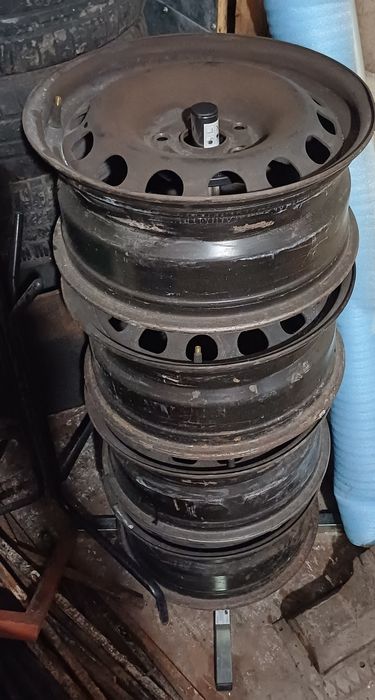 Продавам части за пасат b5.5