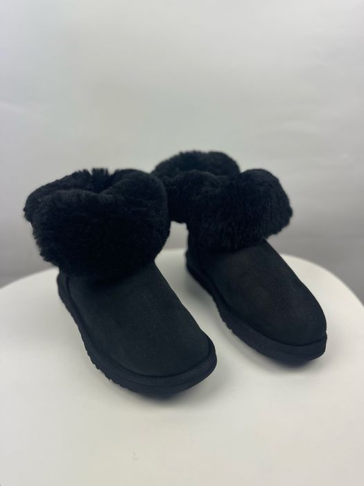 Cizme Ugg Bailey Button