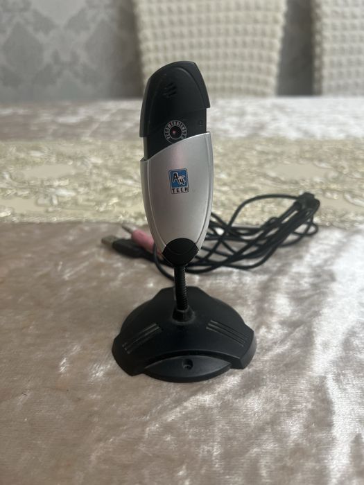 Веб камера сотилади