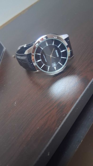 Часовник Casio.