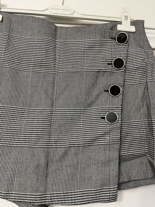 Юбка-шорты черно белый