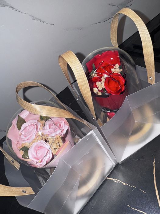 Розы в колбе опт и розница