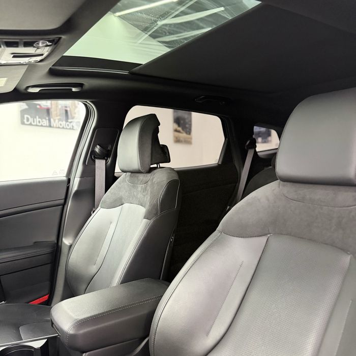KIA SPORTAGE x line full