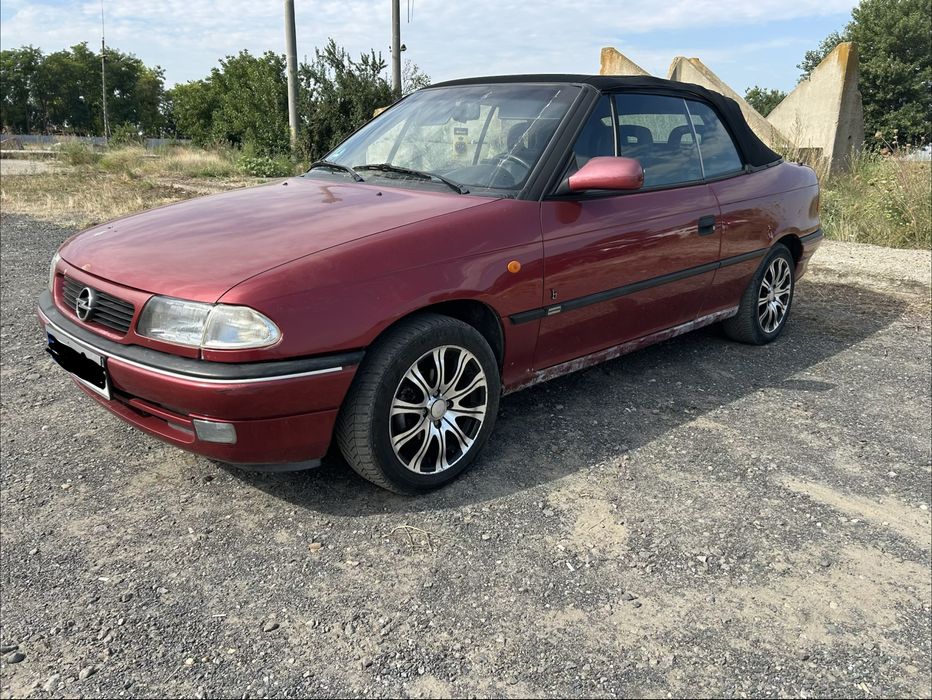 Astra f cabrio 1.6 benzina