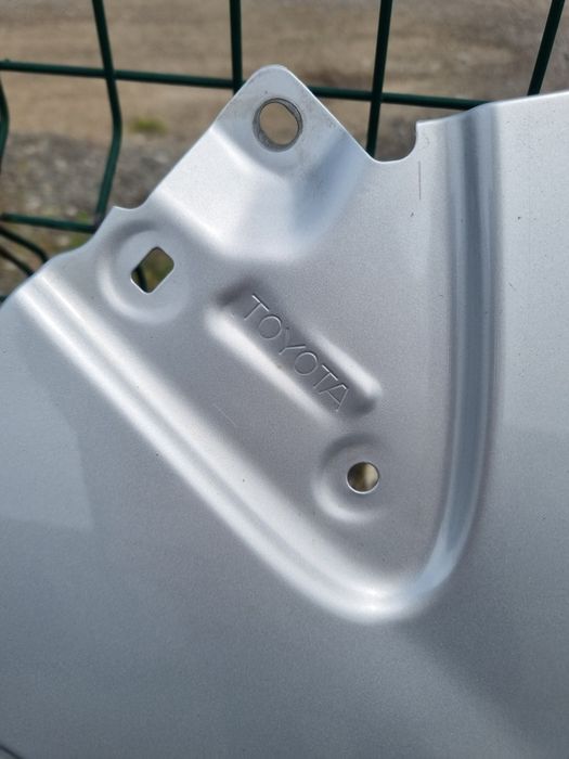 Aripa dreapta fata originala Toyota aygo 2006-2012 fara rugina