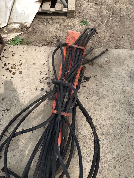 Distribuitor 4 manete cu furtune