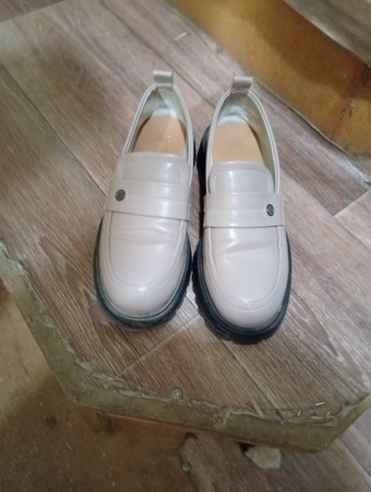 Туфли женские, кожаные