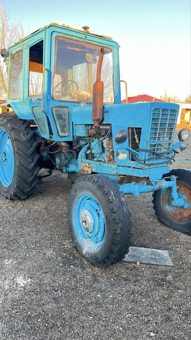 Трактор мтз 80, касилка к4,