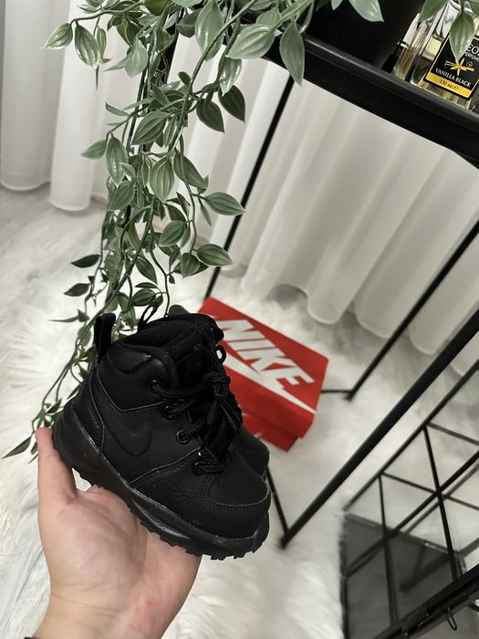 Зимни ботушки NİKE.