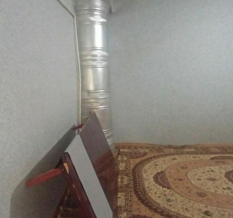 Янгийул туманида 2 хонали уй сотилади