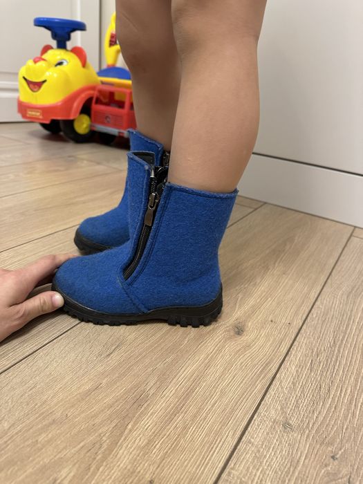 Детские зимние сапожки