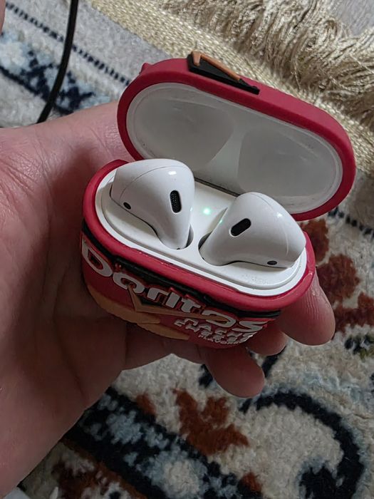 Продам airpods 2