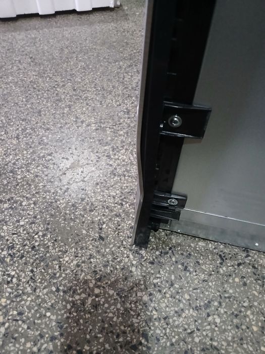 Продавам  микровълнова  за вграждане