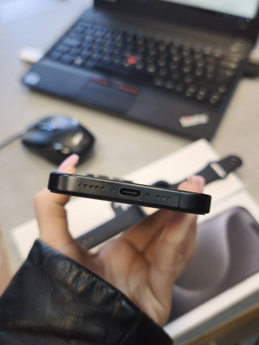 iPhone 15Pro  и Apple watch 10