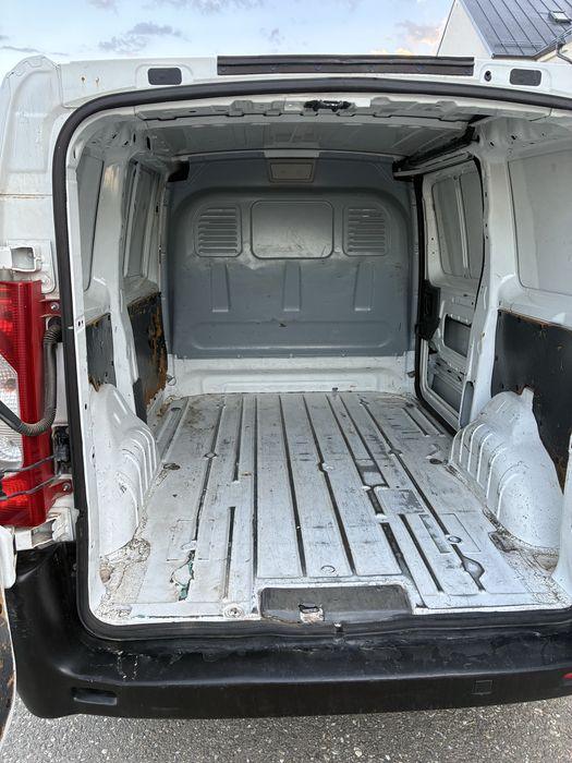 Peugeot Expert 1,6 diesel 2011 (dubă,autoutilitară)