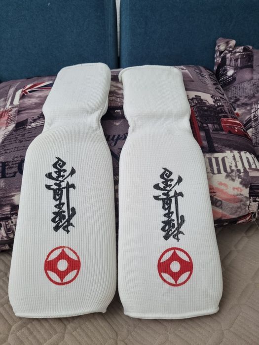 Шлем и эпировка для каратэ