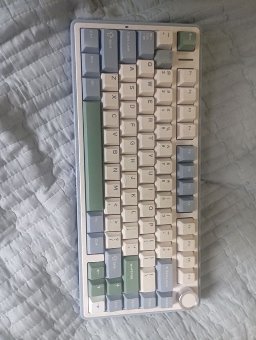 Клавиатура AULA F75