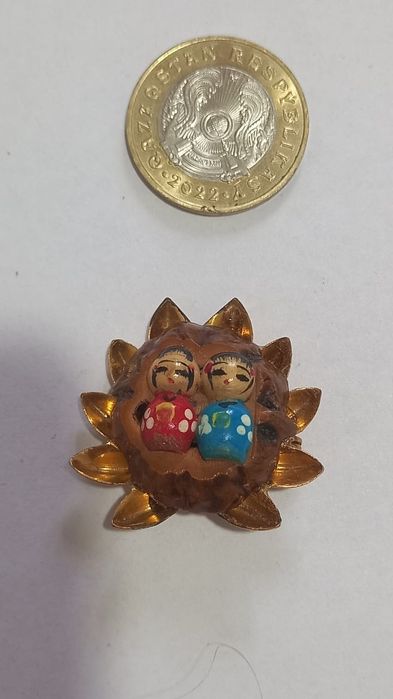 Продам брошки броши СССР