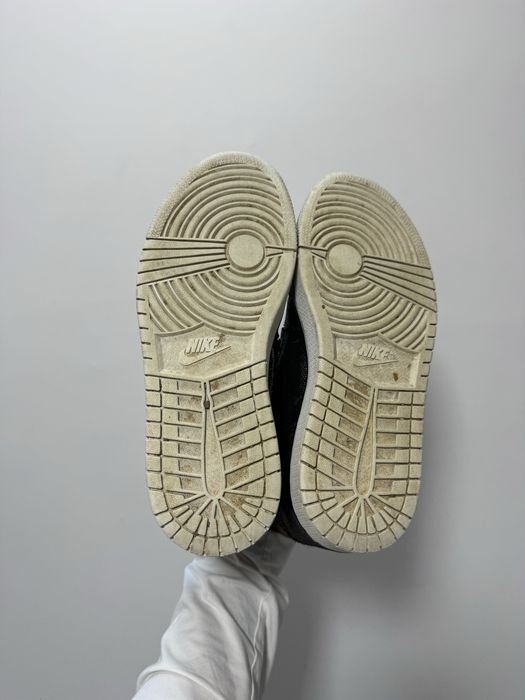 Jordan 1 high fearless bronze & black