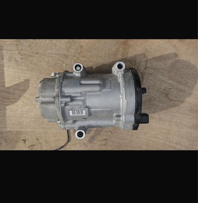 Toyota CH-R/ Prius Pompă aer condiționat