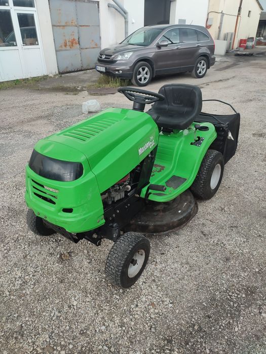 Трактор 11.5 к.с със косилен апарат