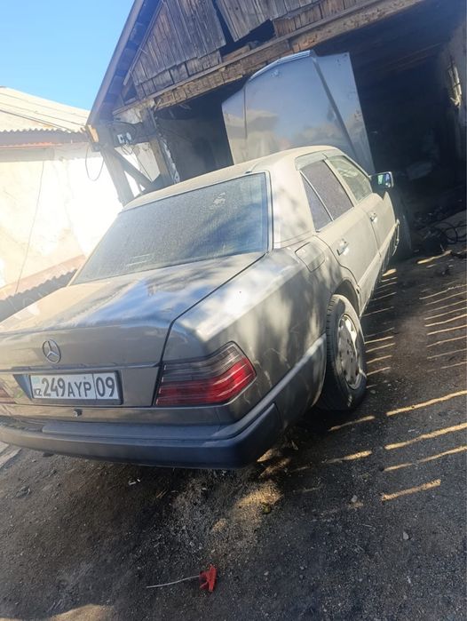 Продам мерседес 124