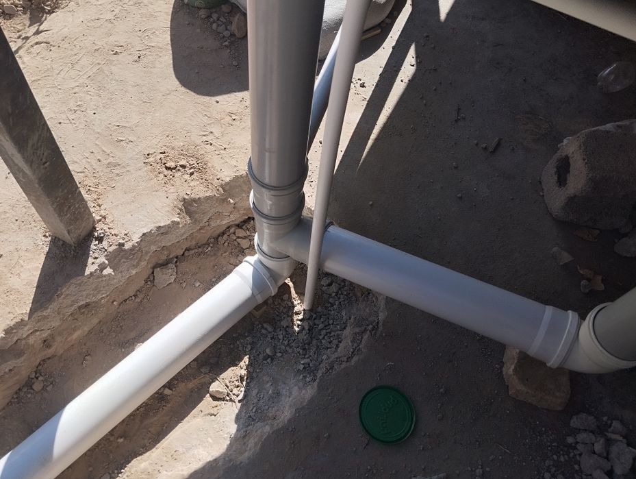 Кафел сантехника