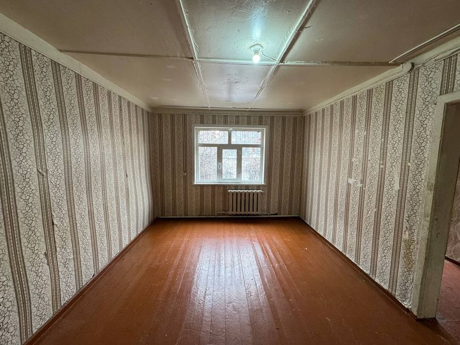 Продам 1/1/2 Спутник -8 без ремонта. Гунча