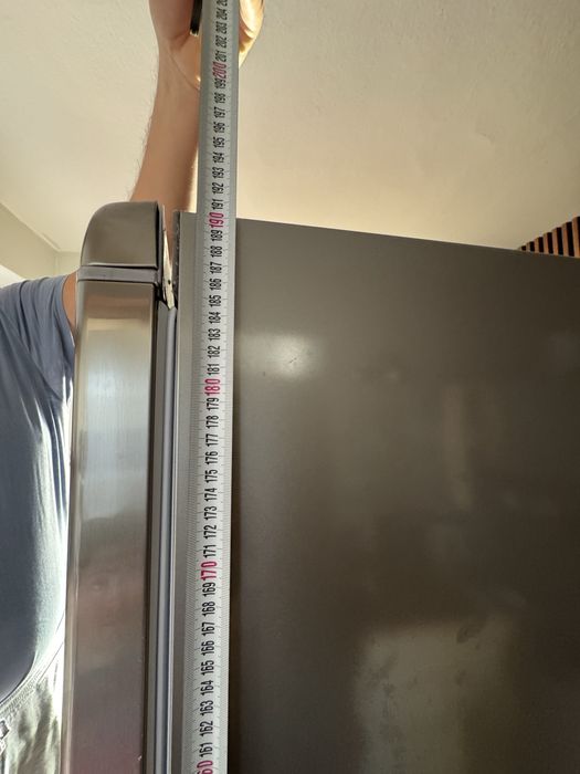 Хладилник с фризер Ariston No Frost