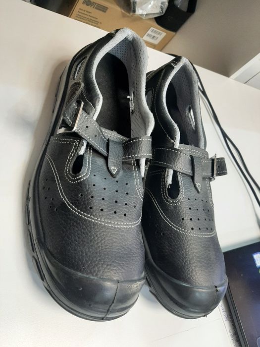 Рабочие ботинки с металлическим носком, размер 42