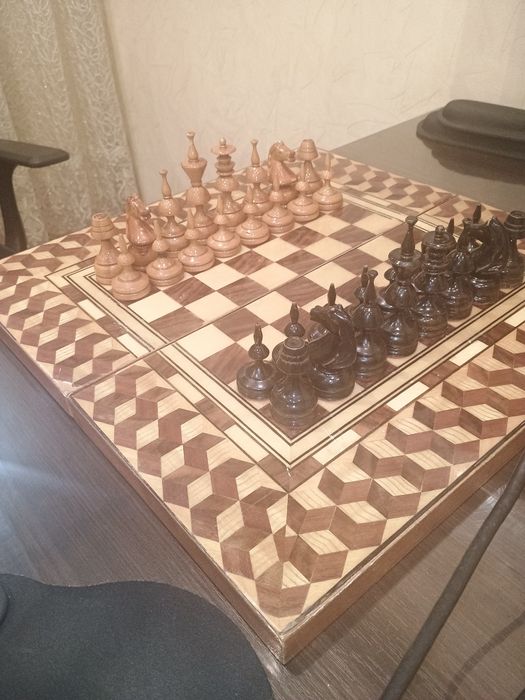 Шахматы ручной работы