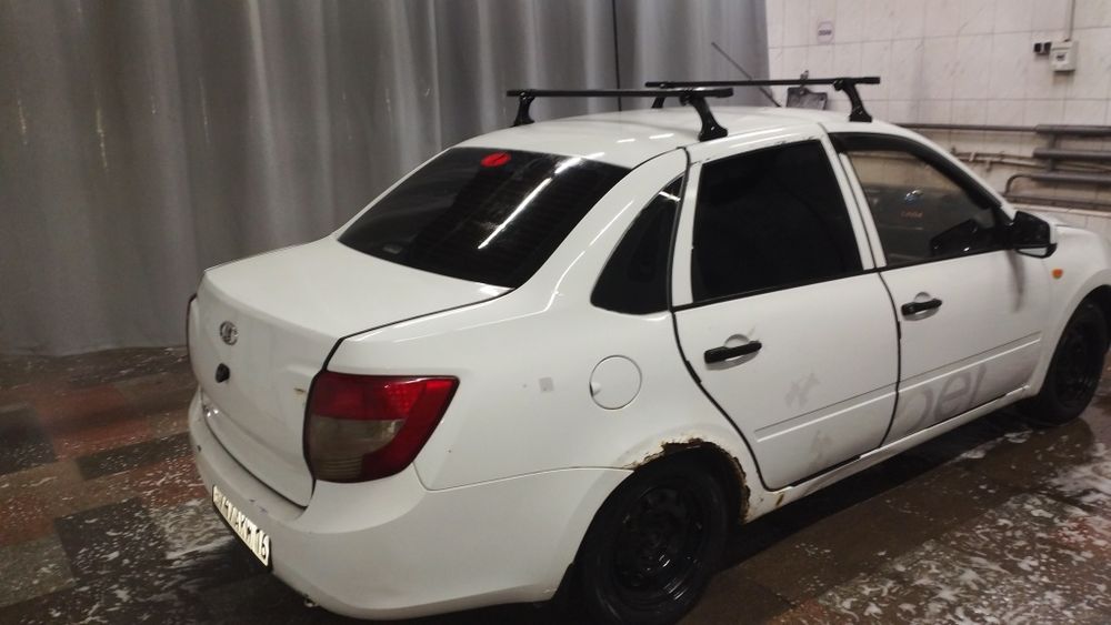 Срочно продам машину